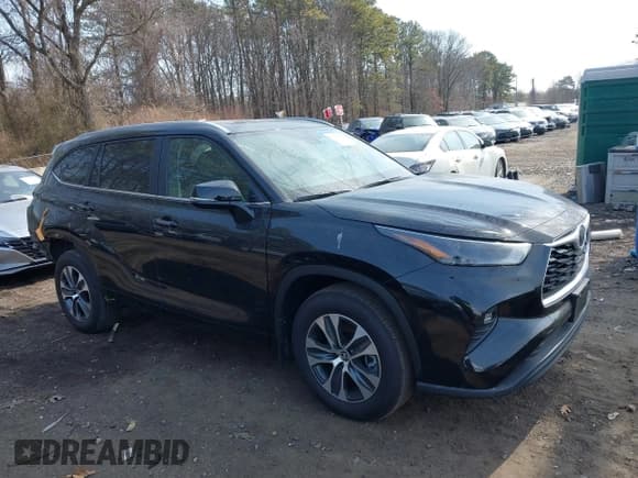 ✅ 2024 Toyota Highlander LE • VIN: 5TDKDRBH5RS574155 • Лот: 41700927. Опубликован ранее на IAAI с пробегом 1 143 миль. Бесплатный доступ к архиву аукционных продаж из США и подробный отчёт об истории автомобиля на DreamBid. Изображение 13.