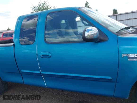 ✅ 1999 Ford F-150 XL • VIN: 2FTRX17L3XCA17712 • Lot: 42956465. Listed on IAAI with 181,617 mi. Free auction sales archive from the USA and detailed vehicle history report at DreamBid. Image 13.