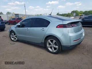 ✅ 2013 Chevrolet Volt • VIN: 1G1RD6E46DU126400 • Lot: 60077474. Wystawiony na Copart z przebiegiem 73 887 mil. Bezpłatny archiwum sprzedaży aukcyjnych z USA i szczegółowy raport historii pojazdu na DreamBid. Zdjęcie 2.