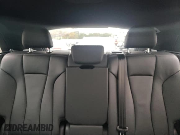 ✅ 2022 Audi Q8 Premium • VIN: WA1AVBF18ND028446 • Lot: 81576794. Listed on Copart with Not provided. Free auction sales archive from the USA and detailed vehicle history report at DreamBid. Image 10.