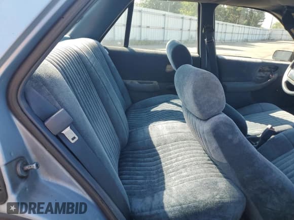 ✅ 1991 Chevrolet Corsica • VIN: 1G1LT53G4MY129241 • Лот: 71770004. Опубликован ранее на Copart с пробегом 142 605 миль. Бесплатный доступ к архиву аукционных продаж из США и подробный отчёт об истории автомобиля на DreamBid. Изображение 10.