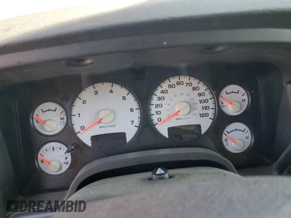 2005 Dodge 1500 SLT z VIN 1D7HA16D05J628423, wystawiony jako Copart lot #68892375 z przebiegiem Nie podano mil oraz Szkoda całkowita • Salvage title. Historia ofert i sprzedaży dostępna na DreamBid. Obrazek 9.