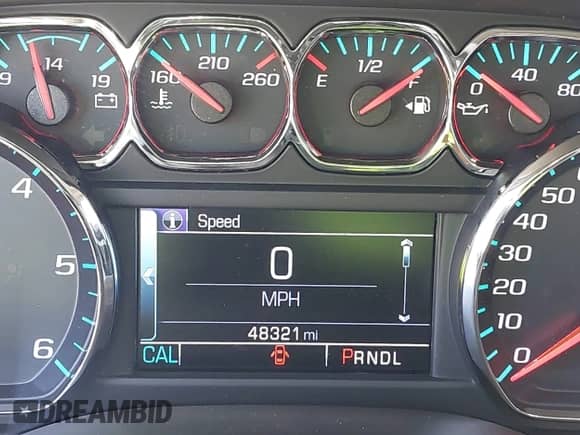 2018 Chevrolet Suburban LS z VIN 1GNSKGKC6JR150248, wystawiony jako IAAI lot #42219120 z przebiegiem 48 321 mil mil oraz . Historia ofert i sprzedaży dostępna na DreamBid. Obrazek 15.