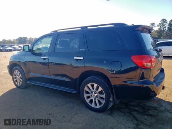 ✅ 2011 Toyota Sequoia Limited • VIN: 5TDKY5G14BS032687 • Lot: 91076045. Listed on Copart with 267,201 mi. Free auction sales archive from the USA and detailed vehicle history report at DreamBid. Image 2.