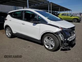 ✅ 2023 Chevrolet Bolt EV 1LT • VIN: 1G1FW6S02P4165228 • Lot: 56737204. Wystawiony na Copart z przebiegiem Nie podano. Bezpłatny archiwum sprzedaży aukcyjnych z USA i szczegółowy raport historii pojazdu na DreamBid. Zdjęcie 4.