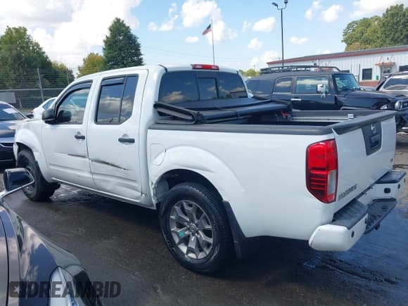 ✅ 2021 Nissan Frontier SV • VIN: 1N6ED0EA2MN705285 • Lot: 43180960. Listed on IAAI with 35,576 mi. Free auction sales archive from the USA and detailed vehicle history report at DreamBid. Image 14.