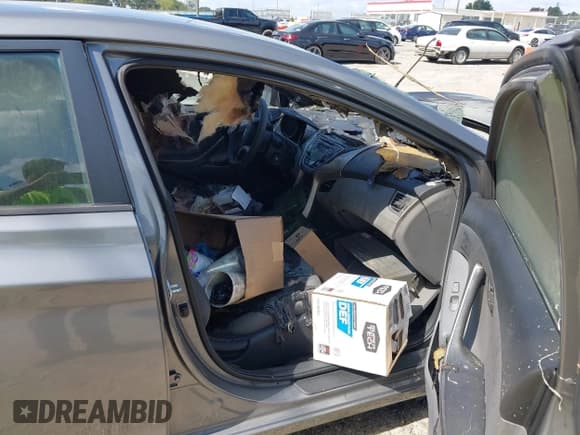 ✅ 2013 Hyundai Elantra Limited • VIN: 5NPDH4AE7DH417622 • Lot: 43281229. Listed on IAAI with Not provided. Free auction sales archive from the USA and detailed vehicle history report at DreamBid. Image 5.