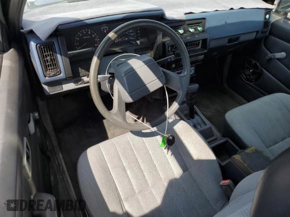 ✅ 1993 Nissan Frontier • VIN: 1N6SD16S6PC320618 • Lot: 67228805. Wystawiony na Copart z przebiegiem 177 960 mil. Bezpłatny archiwum sprzedaży aukcyjnych z USA i szczegółowy raport historii pojazdu na DreamBid. Zdjęcie 8.