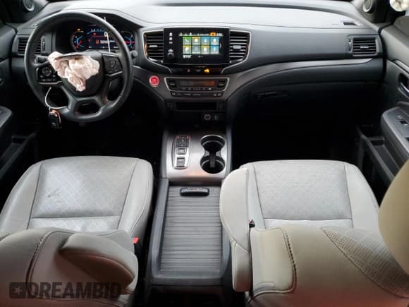 ✅ 2021 Honda Passport EX-L • VIN: 5FNYF8H52MB027773 • Лот: 91136795. Опубликован ранее на Copart с пробегом 28 124 миль. Бесплатный доступ к архиву аукционных продаж из США и подробный отчёт об истории автомобиля на DreamBid. Изображение 8.