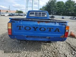 ✅ 1981 Toyota Pickup • VIN: JT4RN44D3B0002213 • Лот: 69683494. Опубликован ранее на Copart с пробегом 46 399 миль. Бесплатный доступ к архиву аукционных продаж из США и подробный отчёт об истории автомобиля на DreamBid. Изображение 6.