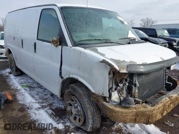 ✅ 2010 Chevrolet Express Cargo • VIN: 1GCUGADX6A1154119 • Lot: 41608254. Listed on IAAI with 156,816 mi. Free auction sales archive from the USA and detailed vehicle history report at DreamBid. Image 1.