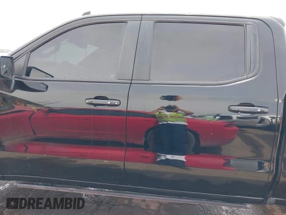 ✅ 2019 Chevrolet Silverado 1500 LT Trail Boss • VIN: 3GCPYFED4KG297004 • Lot: 42984504. Wystawiony na IAAI z przebiegiem 136 915 mil. Bezpłatny archiwum sprzedaży aukcyjnych z USA i szczegółowy raport historii pojazdu na DreamBid. Zdjęcie 14.