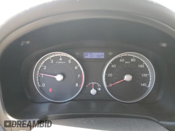 ✅ 2010 Hyundai Accent GS • VIN: KMHCM3AC9AU181150 • Лот: 58590035. Опубликован ранее на Copart с пробегом 131 192 миль. Бесплатный доступ к архиву аукционных продаж из США и подробный отчёт об истории автомобиля на DreamBid. Изображение 9.