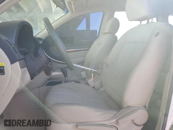 ✅ 2009 Hyundai Santa Fe GLS • VIN: 5NMSG13D89H273838 • Lot: 82145124. Listed on Copart with 130,417 mi. Free auction sales archive from the USA and detailed vehicle history report at DreamBid. Image 7.