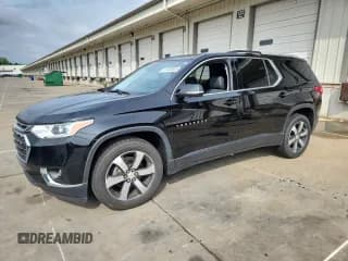 ✅ 2018 Chevrolet Traverse LT • VIN: 1GNERHKW9JJ112486 • Lot: 61333655. Wystawiony na Copart z przebiegiem 120 681 mil. Bezpłatny archiwum sprzedaży aukcyjnych z USA i szczegółowy raport historii pojazdu na DreamBid. Zdjęcie 1.