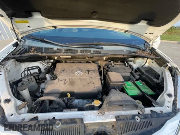 ✅ 2015 Toyota Sienna LE AAS • VIN: 5TDKK3DC3FS547083 • Lot: 83761785. Listed on Copart with 173,895 mi. Free auction sales archive from the USA and detailed vehicle history report at DreamBid. Image 7.