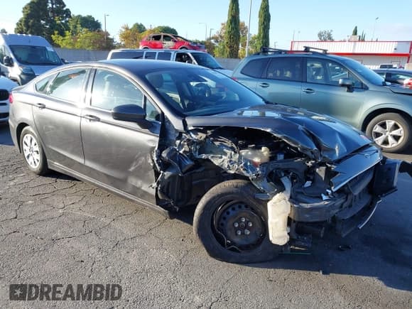 ✅ 2019 Ford Fusion S • VIN: 3FA6P0G73KR175473 • Lot: 43508920. Listed on IAAI with 146,098 mi. Free auction sales archive from the USA and detailed vehicle history report at DreamBid. Image 1.