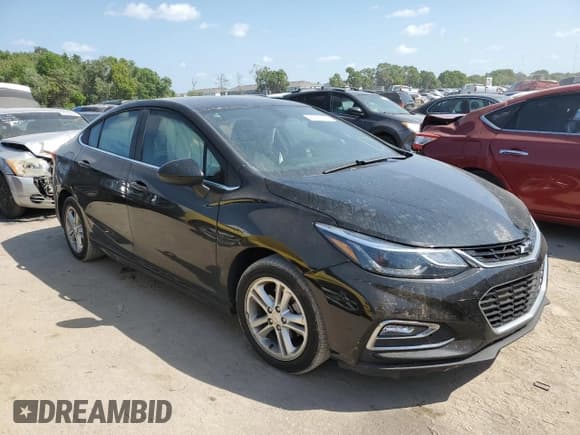 ✅ 2018 Chevrolet Cruze LT • VIN: 1G1BE5SM0J7238214 • Лот: 44091733. Опубликован ранее на Copart с пробегом 65 041 миль. Бесплатный доступ к архиву аукционных продаж из США и подробный отчёт об истории автомобиля на DreamBid. Изображение 4.