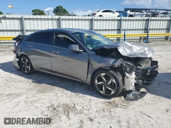 ✅ 2021 Hyundai Elantra SEL • VIN: KMHLN4AG7MU102066 • Lot: 90270685. Listed on Copart with 37,263 mi. Free auction sales archive from the USA and detailed vehicle history report at DreamBid. Image 4.