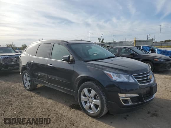 ✅ 2017 Chevrolet Traverse LT • VIN: 1GNKVGKD8HJ168100 • Lot: 89502715. Wystawiony na Copart z przebiegiem 196 965 mil. Bezpłatny archiwum sprzedaży aukcyjnych z USA i szczegółowy raport historii pojazdu na DreamBid. Zdjęcie 4.