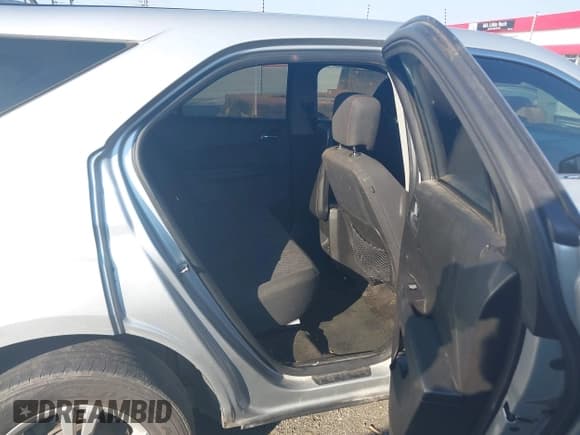 ✅ 2013 Chevrolet Equinox LS • VIN: 1GNALBEK0DZ111948 • Лот: 43610937. Опубликован ранее на IAAI с пробегом 254 843 миль. Бесплатный доступ к архиву аукционных продаж из США и подробный отчёт об истории автомобиля на DreamBid. Изображение 8.