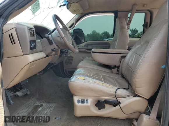 ✅ 1999 Ford F-250 XL • VIN: 1FTNX21S6XEC08328 • Лот: 58818355. Опубликован ранее на Copart с пробегом 158 569 миль. Бесплатный доступ к архиву аукционных продаж из США и подробный отчёт об истории автомобиля на DreamBid. Изображение 7.