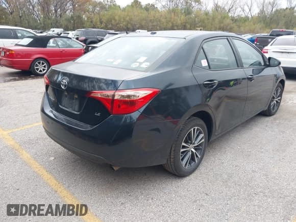 ✅ 2017 Toyota Corolla L • VIN: 5YFBURHE1HP623842 • Lot: 43635374. Wystawiony na IAAI z przebiegiem 176 981 mil. Bezpłatny archiwum sprzedaży aukcyjnych z USA i szczegółowy raport historii pojazdu na DreamBid. Zdjęcie 4.