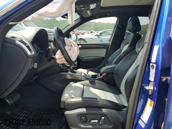 ✅ 2015 Audi SQ5 Premium Plus • VIN: WA1CGAFPXFA038478 • Lot: 67402845. Wystawiony na Copart z przebiegiem 59 413 mil. Bezpłatny archiwum sprzedaży aukcyjnych z USA i szczegółowy raport historii pojazdu na DreamBid. Zdjęcie 7.