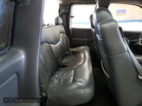 ✅ 2001 Chevrolet Silverado 1500 LT • VIN: 1GCEK19T21E186583 • Лот: 72075894. Опубликован ранее на Copart с пробегом 392 440 миль. Бесплатный доступ к архиву аукционных продаж из США и подробный отчёт об истории автомобиля на DreamBid. Изображение 10.