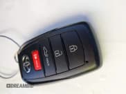 ✅ 2022 Toyota Tundra SR5 • VIN: 5TFLA5DA1NX046493 • Лот: 41504181. Опубликован ранее на IAAI с пробегом 27 965 миль. Бесплатный доступ к архиву аукционных продаж из США и подробный отчёт об истории автомобиля на DreamBid. Изображение 11.