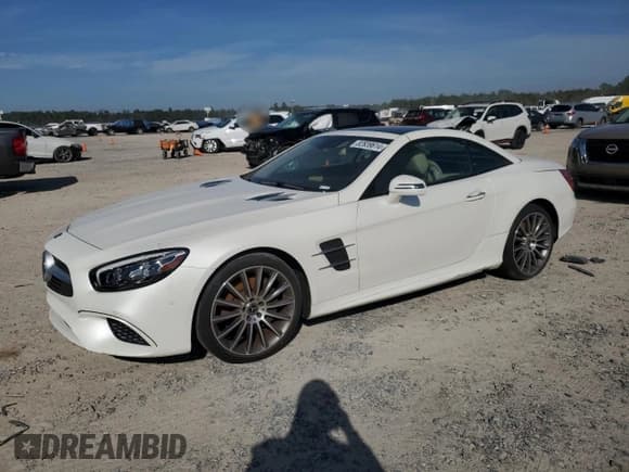 ✅ 2020 Mercedes-Benz SL • VIN: W1KJK7DA9LF061087 • Лот: 82839614. Опубликован ранее на Copart с пробегом Не указан. Бесплатный доступ к архиву аукционных продаж из США и подробный отчёт об истории автомобиля на DreamBid. Изображение 1.