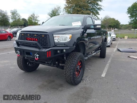 ✅ 2010 Toyota Tundra • VIN: 5TFDY5F1XAX151427 • Lot: 43274644. Wystawiony na IAAI z przebiegiem 87 832 mil. Bezpłatny archiwum sprzedaży aukcyjnych z USA i szczegółowy raport historii pojazdu na DreamBid. Zdjęcie 2.