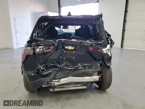 ✅ 2025 Chevrolet Equinox AWD LT • VIN: 3GNAXPEG2SL286008 • Lot: 69929415. Wystawiony na Copart z przebiegiem 10 944 mil. Bezpłatny archiwum sprzedaży aukcyjnych z USA i szczegółowy raport historii pojazdu na DreamBid. Zdjęcie 6.