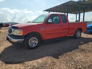 ✅ 2001 Ford F-150 XL • VIN: 1FTRX17W31NA36370 • Lot: 71414045. Listed on Copart with 130,227 mi. Free auction sales archive from the USA and detailed vehicle history report at DreamBid. Image 1.