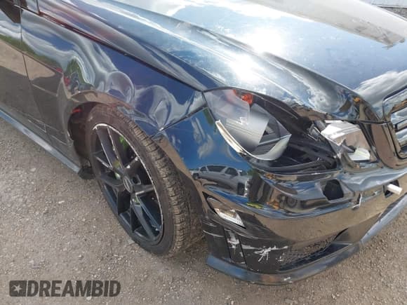 ✅ 2010 Mercedes-Benz E 63 AMG • VIN: WDDHF7HB1AA149079 • Lot: 42352755. Listed on IAAI with 162,115 mi. Free auction sales archive from the USA and detailed vehicle history report at DreamBid. Image 6.