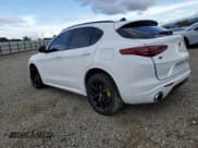 ✅ 2021 Alfa Romeo Stelvio Ti • VIN: ZASPAKBNXM7D11374 • Lot: 82537685. Wystawiony na Copart z przebiegiem 60 125 mil. Bezpłatny archiwum sprzedaży aukcyjnych z USA i szczegółowy raport historii pojazdu na DreamBid. Zdjęcie 2.