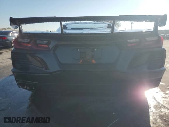 ✅ 2023 Chevrolet Corvette 1LT • VIN: 1G1YA2D45P5133318 • Lot: 46748855. Listed on Copart with 33,786 mi. Free auction sales archive from the USA and detailed vehicle history report at DreamBid. Image 6.