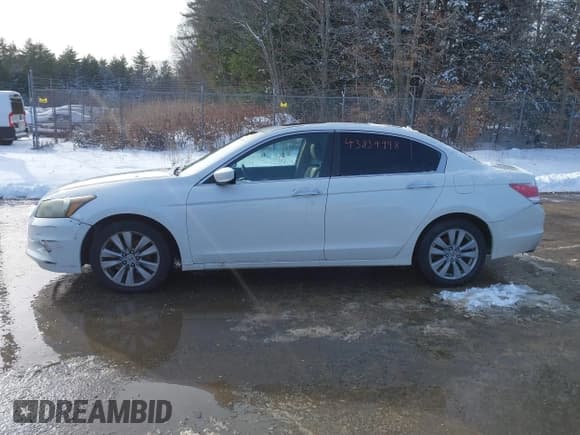 ✅ 2011 Honda Accord EX-L • VIN: 1HGCP3F84BA031578 • Лот: 43834998. Опубликован ранее на IAAI с пробегом 185 317 миль. Бесплатный доступ к архиву аукционных продаж из США и подробный отчёт об истории автомобиля на DreamBid. Изображение 14.