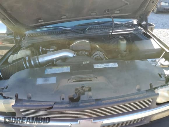 ✅ 2000 Chevrolet Silverado 1500 LS • VIN: 2GCEC19T5Y1228303 • Лот: 75690574. Опубликован ранее на Copart с пробегом 207 366 миль. Бесплатный доступ к архиву аукционных продаж из США и подробный отчёт об истории автомобиля на DreamBid. Изображение 11.