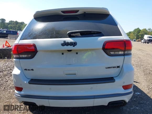 ✅ 2020 Jeep Grand Cherokee Limited • VIN: 1C4RJFBG1LC143494 • Лот: 43270601. Опубликован ранее на IAAI с пробегом 68 669 миль. Бесплатный доступ к архиву аукционных продаж из США и подробный отчёт об истории автомобиля на DreamBid. Изображение 17.