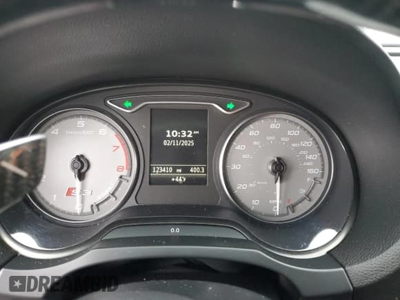 ✅ 2015 Audi S3 Premium Plus • VIN: WAUBFGFF9F1140513 • Lot: 44962985. Wystawiony na Copart z przebiegiem 123 410 mil. Bezpłatny archiwum sprzedaży aukcyjnych z USA i szczegółowy raport historii pojazdu na DreamBid. Zdjęcie 9.