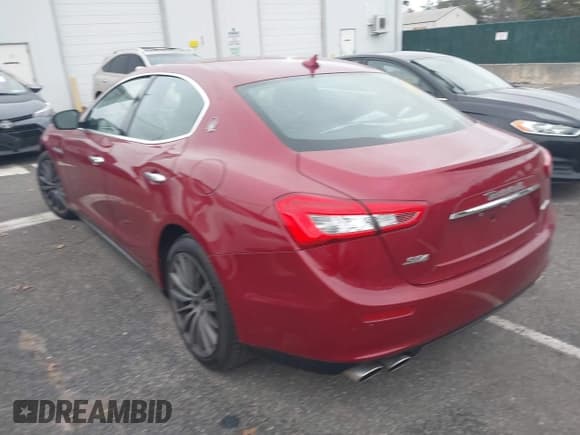 ✅ 2017 Maserati Ghibli S Q4 • VIN: ZAM57RTS5H1247342 • Lot: 43806517. Listed on IAAI with 20,401 mi. Free auction sales archive from the USA and detailed vehicle history report at DreamBid. Image 3.