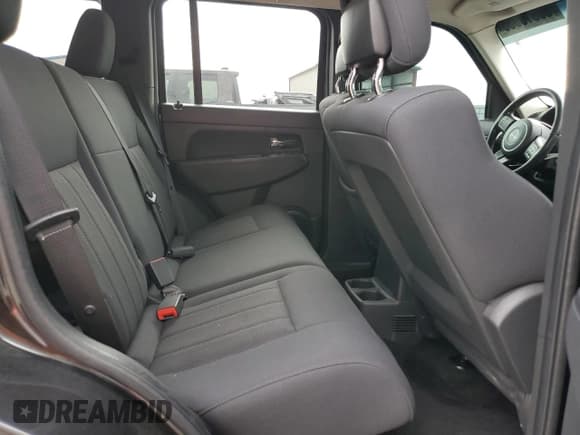 ✅ 2012 Jeep Liberty Sport • VIN: 1C4PJMAK4CW115883 • Лот: 60910055. Опубликован ранее на Copart с пробегом 163 045 миль. Бесплатный доступ к архиву аукционных продаж из США и подробный отчёт об истории автомобиля на DreamBid. Изображение 11.