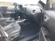 ✅ 2019 Jeep Compass Latitude • VIN: 3C4NJDBB9KT679054 • Lot: 41892388. Listed on IAAI with 61,382 mi. Free auction sales archive from the USA and detailed vehicle history report at DreamBid. Image 5.