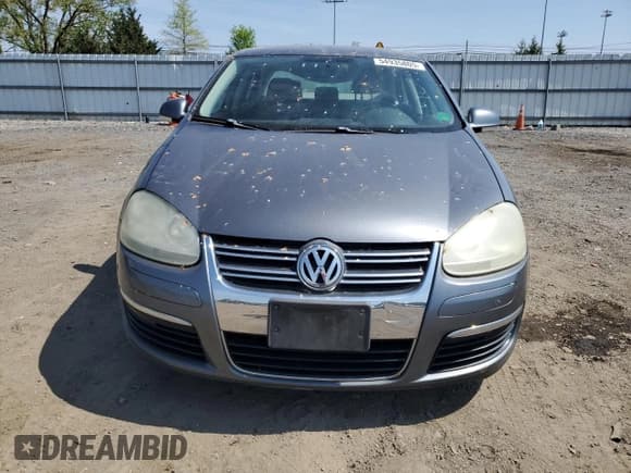 ✅ 2008 Volkswagen Jetta SE • VIN: 3VWRM71K88M191094 • Лот: 54935805. Опубликован ранее на Copart с пробегом 111 066 миль. Бесплатный доступ к архиву аукционных продаж из США и подробный отчёт об истории автомобиля на DreamBid. Изображение 5.