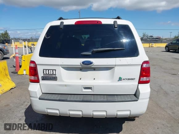 ✅ 2011 Ford Escape Hybrid • VIN: 1FMCU4K33BKB91464 • Lot: 43121446. Wystawiony na IAAI z przebiegiem 128 342 mil. Bezpłatny archiwum sprzedaży aukcyjnych z USA i szczegółowy raport historii pojazdu na DreamBid. Zdjęcie 16.
