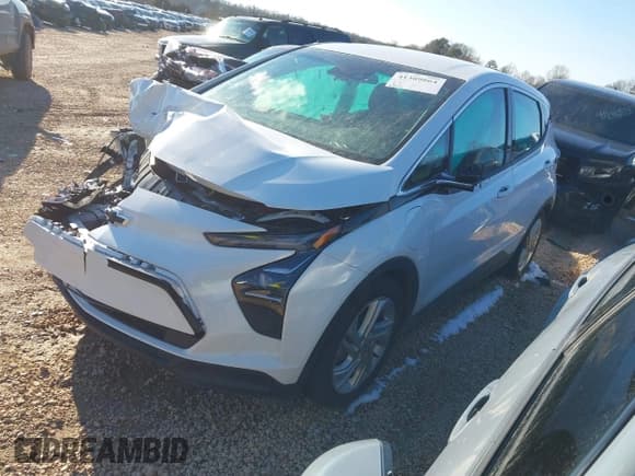 ✅ 2023 Chevrolet Bolt EV 1LT • VIN: 1G1FW6S04P4110635 • Lot: 41309864. Wystawiony na IAAI z przebiegiem 63 070 mil. Bezpłatny archiwum sprzedaży aukcyjnych z USA i szczegółowy raport historii pojazdu na DreamBid. Zdjęcie 17.