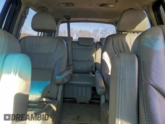 ✅ 2008 Honda Odyssey EX-L • VIN: 5FNRL38718B407274 • Лот: 94540515. Опубликован ранее на Copart с пробегом 97 911 миль. Бесплатный доступ к архиву аукционных продаж из США и подробный отчёт об истории автомобиля на DreamBid. Изображение 10.
