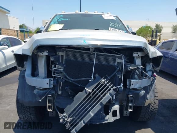 ✅ 2016 Ram 2500 • VIN: 3C6TR5FT9GG358602 • Lot: 42604468. Wystawiony na IAAI z przebiegiem 59 866 mil. Bezpłatny archiwum sprzedaży aukcyjnych z USA i szczegółowy raport historii pojazdu na DreamBid. Zdjęcie 13.