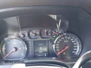 ✅ 2018 Chevrolet Silverado 1500 Custom • VIN: 1GCRCPEH8JZ249682 • Lot: 42427189. Wystawiony na IAAI z przebiegiem 59 891 mil. Bezpłatny archiwum sprzedaży aukcyjnych z USA i szczegółowy raport historii pojazdu na DreamBid. Zdjęcie 7.